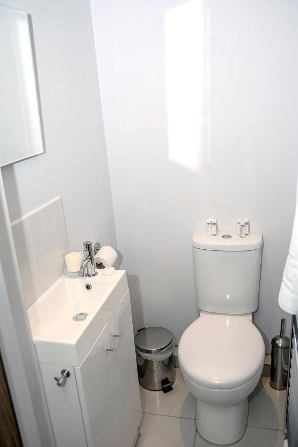 Base Serviced Apartments - City Road Chester Luaran gambar