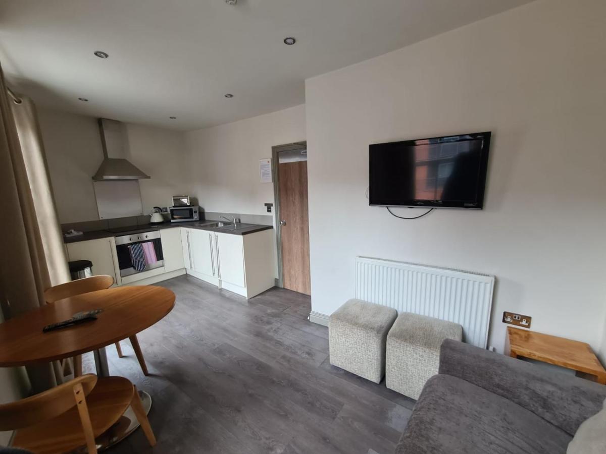 Base Serviced Apartments - City Road Chester Luaran gambar